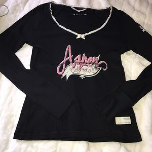 Cute and comfy Aspen top NWOT